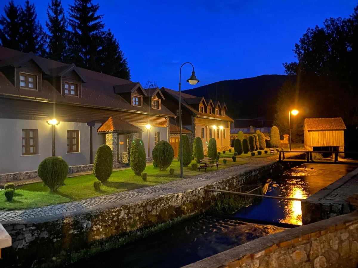 Hotel Gacka Otocac Luaran gambar